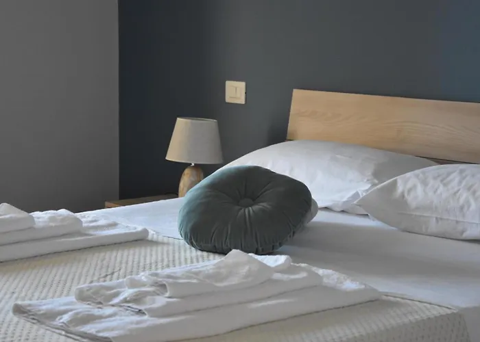 Thalore E Bed & Breakfast